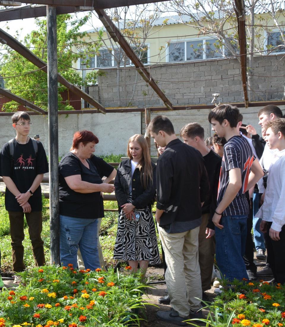 Астраханским школьникам помогают в выборе профессии