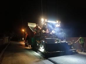 На улице Истринской ремонтируют дорогу