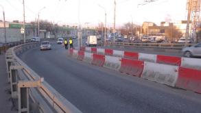 На мосту через Царев в створе ул. Боевой введен режим ЧС