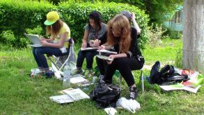 Впервые в Астрахани прошёл городской конкурс пленэрных работ «Миг творчества»