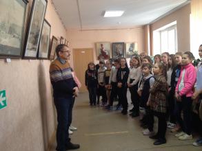 В детской школе искусств №5 открылась выставка работ художника Павла Бирюкова и его воспитанников 