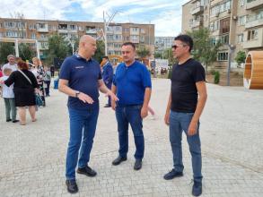 В благоустроенных по нацпроекту скверах отметили 465 лет Астрахани