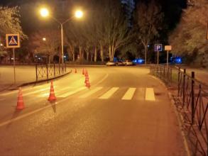 В Астрахани продолжают обновлять дорожную разметку