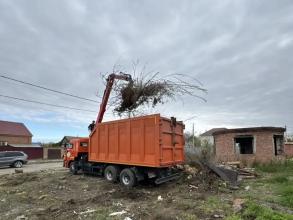 Почти две тысячи тонн отходов вывезено с улиц Астрахани за апрель