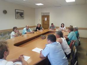 Совещание по вопросам антитеррористической защищенности жилых многоквартирных домов и объектов жизнеобеспечения, необходимости уплаты имущественных налогов физическими и юридическими лицами.