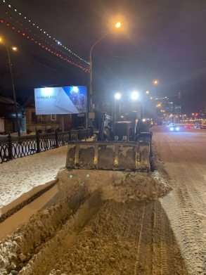 За ночь с улиц города вывезли порядка 450 кубометров снега