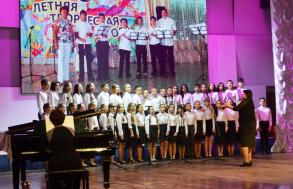 Школа искусств им. Марии Максаковой отметила 50-летие