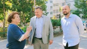 Игорь Редькин провел выездное совещание по вопросу строительства спортплощадок в школах