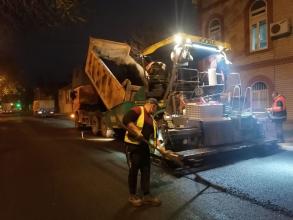 На ул. Победы уложили асфальт, на Хибинской завершили фрезеровку