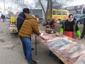 Проезд Воробьева проверили на наличие незаконной торговли и расклейки рекламы