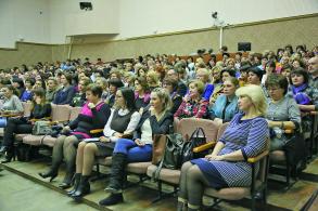 В Астрахани впервые состоялось общегородское родительское собрание