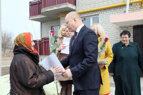 На ул. Космонавта Комарова – новоселье