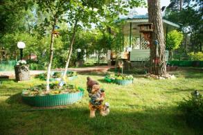 Конкурс "Сами садик мы садили". 