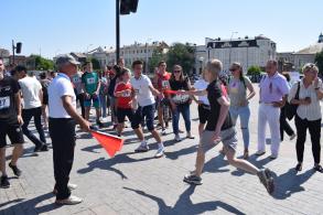 Более 900 астраханцев приняли участие в городской легкоатлетической эстафете 