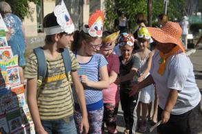 Астраханцы отмечают День защиты детей