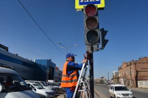 В Астрахани заработает новый светофорный объект