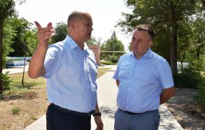 На Аллее Воинской славы завершено обустройство променада