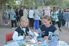 В районах Астрахани отмечают День города