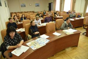 Астраханцам рассказали, как обезопасить себя от фальшивомонетчиков