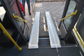 «Маршрутки» становятся доступнее для маломобильных граждан