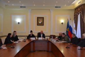 В администрации Астрахани обсудили вопросы миграционной политики