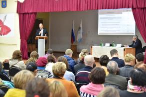 Олег Полумордвинов провёл встречи с жителями районов