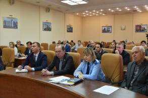 На заседании общественной палаты рассмотрели актуальные вопросы