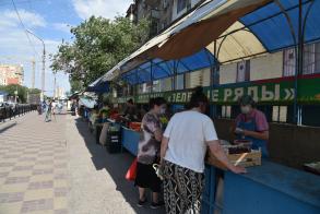 В Астрахани «Зеленые ряды» будут работать до конца ноября
