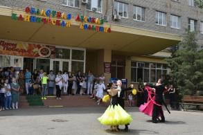 Медицинских работников поздравили с Днем России