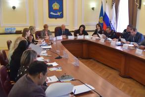 В администрации Астрахани подвели итоги работы по борьбе с запрещенными веществами