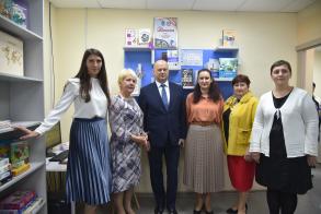 На Бабаевского открылась библиотека