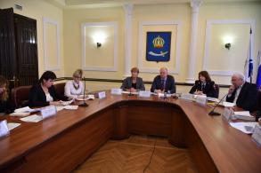 Видеокамеры в подъездах повысят безопасность