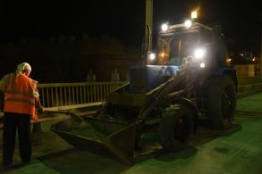 Новый мост подготовили для укладки асфальтобетонного покрытия