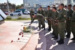 В Астрахани прошел праздник Белых журавлей