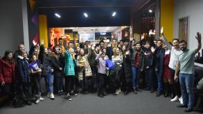 Городская администрация организовала показ фильма для активной молодежи