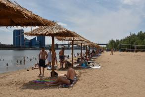 В Астрахани открыто главное место отдыха на воде