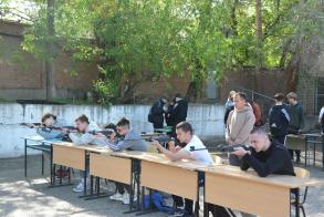 В Астрахани прошли учебные сборы для десятиклассников