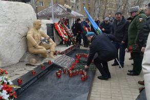 В Астрахани почтили память воинов-афганцев 