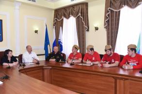 В администрации города состоялась встреча с участниками патриотического автопробега
