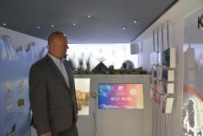 В  Астрахань приехал автобус «Каникулы в Арктике»