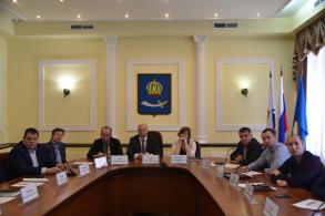 Транспортное обслуживание населения обсудили в администрации города