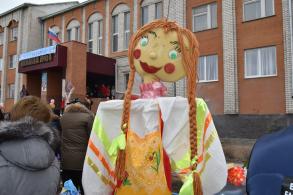 Масленицу будут отмечать два дня