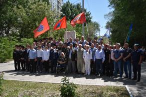 В Астрахани возложили цветы к памятнику героям Афганской войны