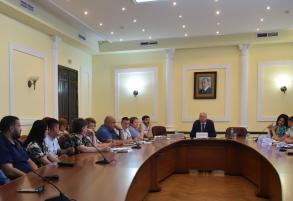 Олег Полумордвинов возмутился состоянием городских ярмарок