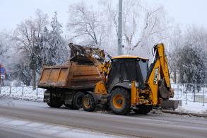 С улиц и из парков Астрахани с начала недели вывезли около 1,9 тысячи кубометров снега