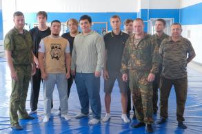 Городские власти проводят занятия для народных дружинников