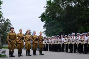 В Астрахани прошла Линейка памяти и скорби