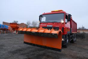 Астраханские коммунальщики подготовили спецтехнику к зиме