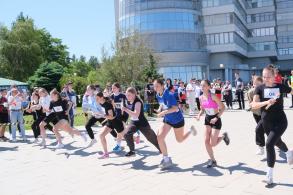 Около тысячи астраханцев приняли участие в легкоатлетической эстафете