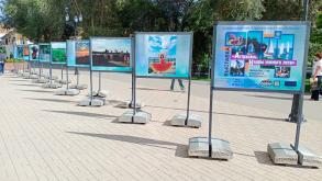 На ул. Ахматовской открылась выставка «Астрахань. Кадры южного лета»